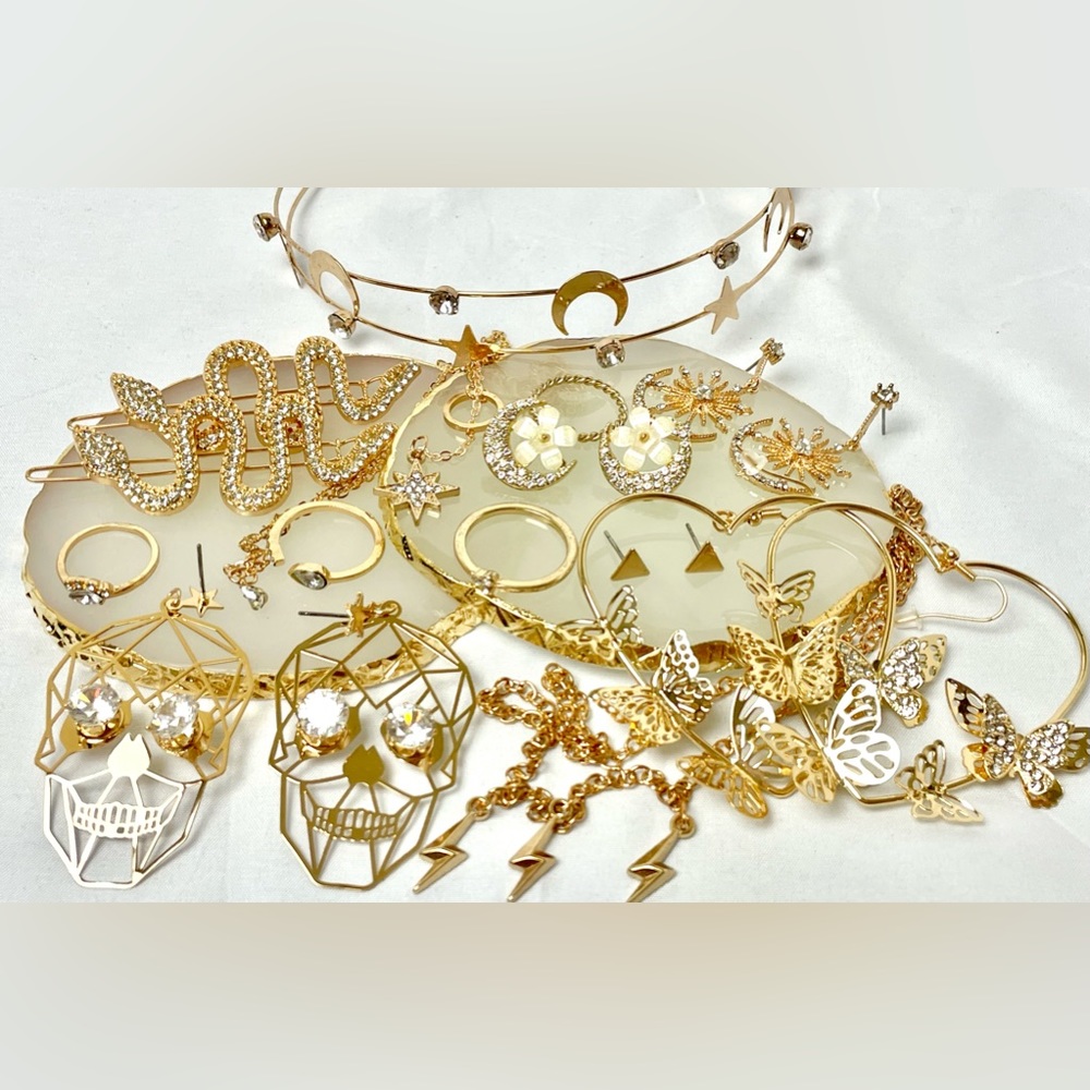 Gold colored rhinestone jewelry lot jewelry bundle mix earrings necklace rings